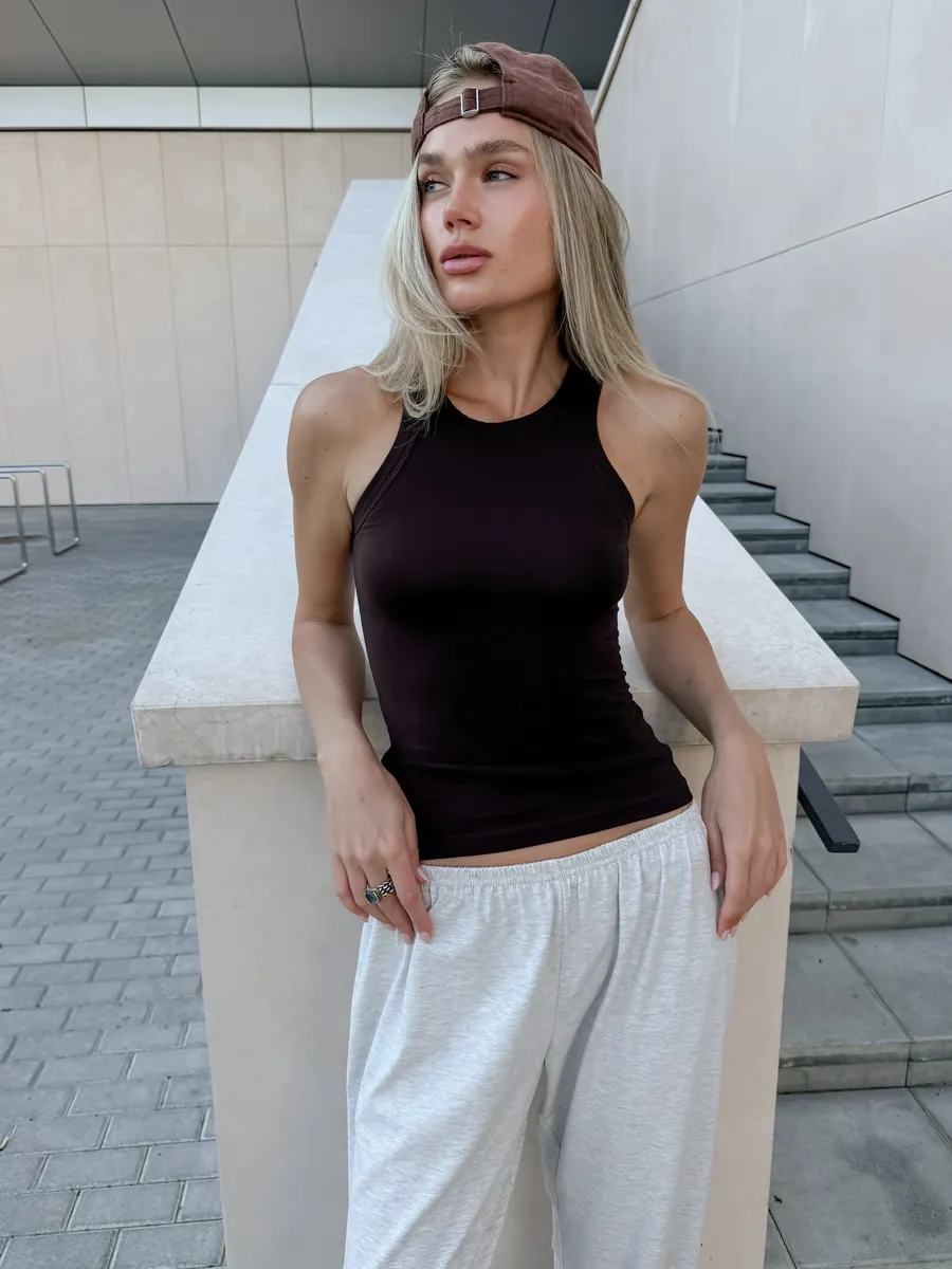 Майка коричневая